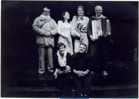 Po premieri ugledališčene poezije Lili Novy ( igralka Barbara Jakopič, skladatelja Aleš Kersnik in Borut Lesjak, režiser Marjan Bevk